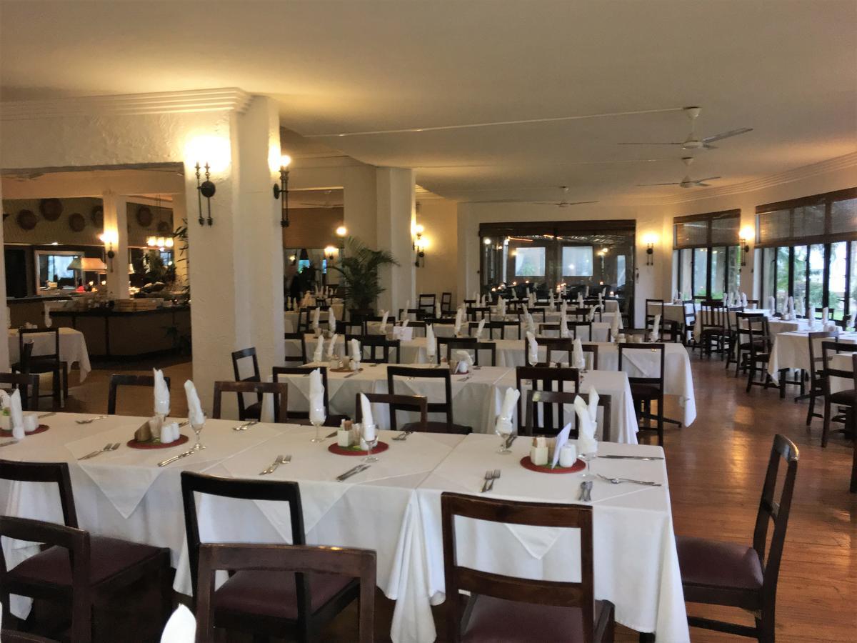 Salt Rock Hotel And Beach Resort 巴利托 外观 照片